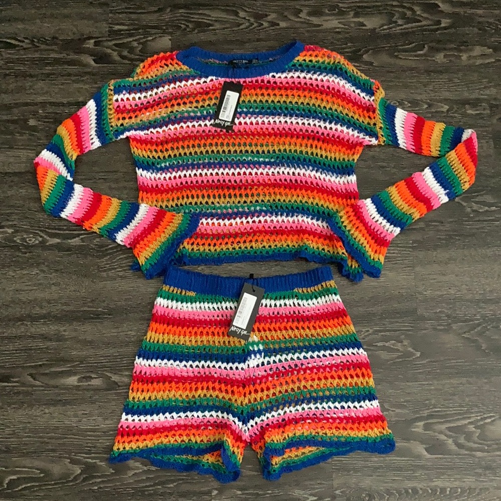 Nasty gal rainbow crochet set